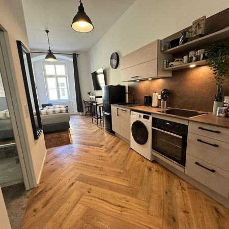 Industrial Apartment Schlossberg Линц Экстерьер фото